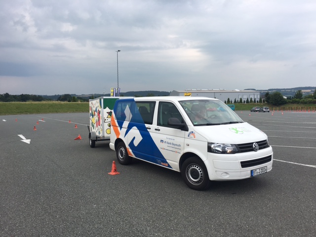 Fahrsicherheitstraining für Bus und Anhänger