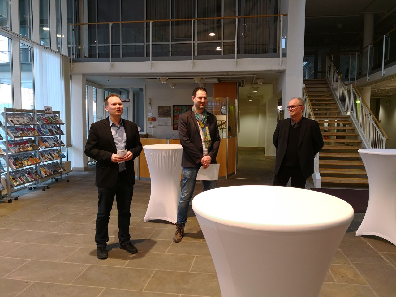 Ausstellungseröffnung „Alle in einem Boot“